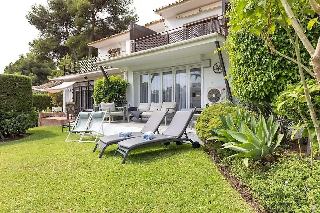 Beautiful 3 Bedroom Ground Floor - Nueva Andalucia 马尔韦利亚 0*,  西班牙