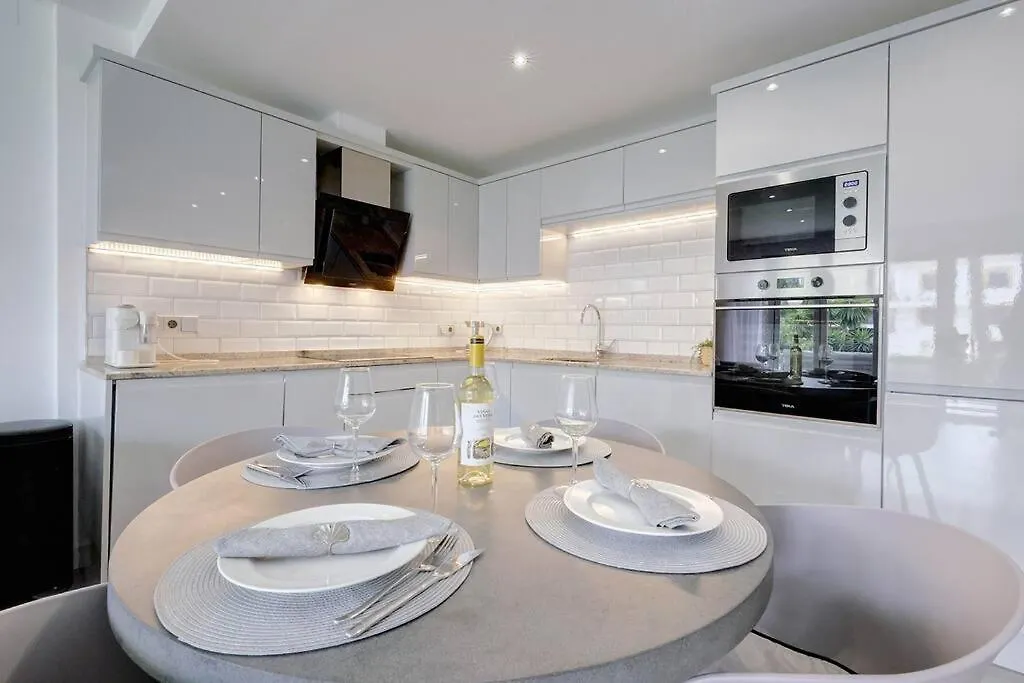 Beautiful 3 Bedroom Ground Floor - Nueva Andalucia Marbella 0*,  Spain